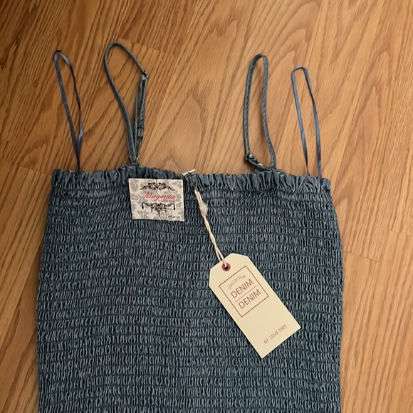 blue tight mini dress - Picture 3 of 3